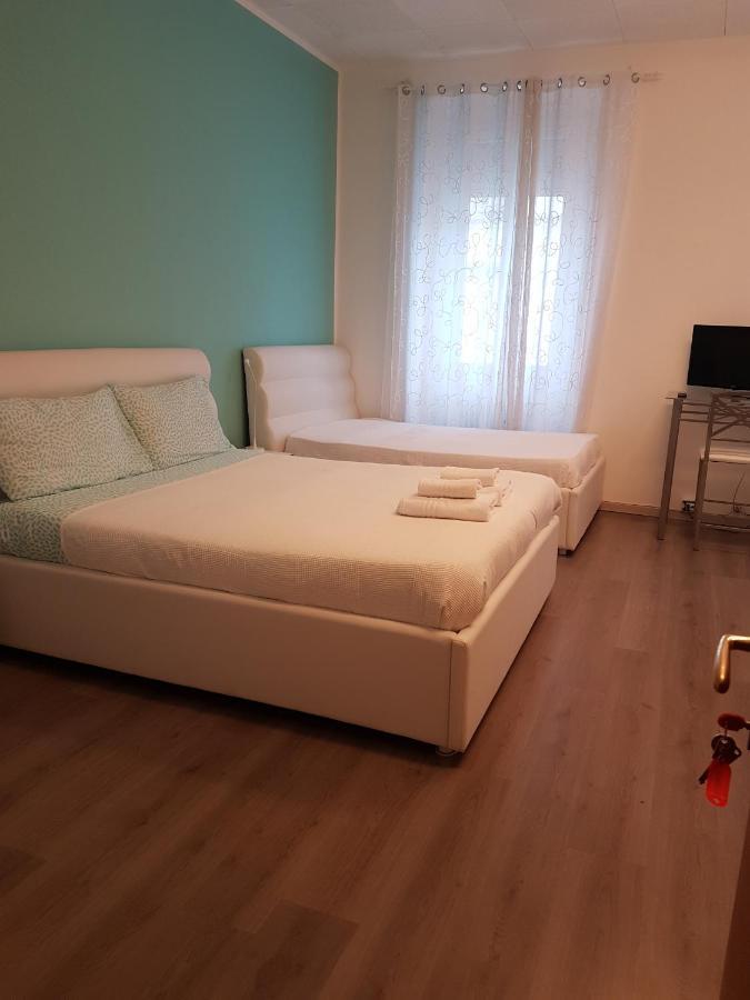 Large Double Room,1031185681:JPEG